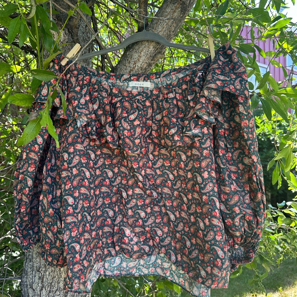 DOEN Cielito Blouse in Teal Canterbury Paisley